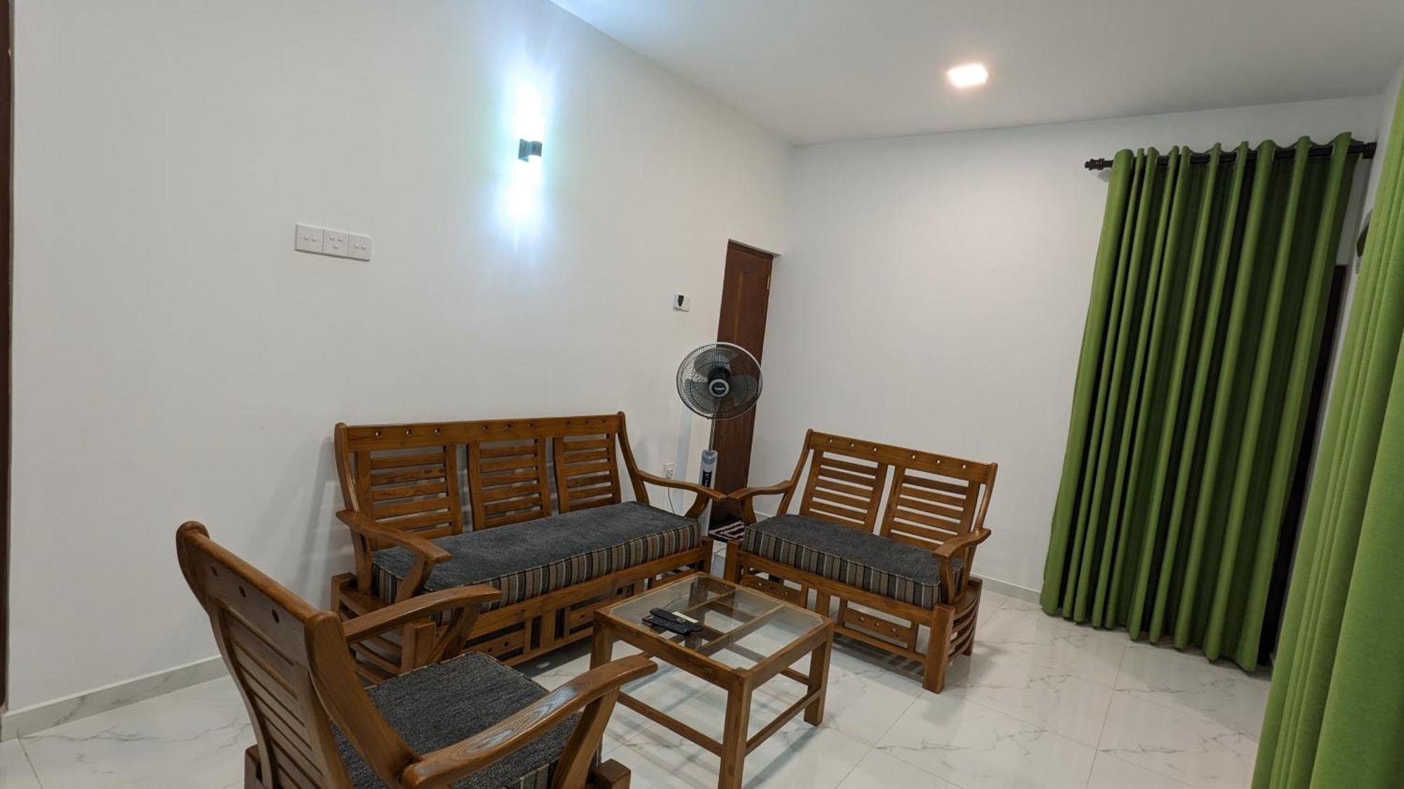 Star Tangalle